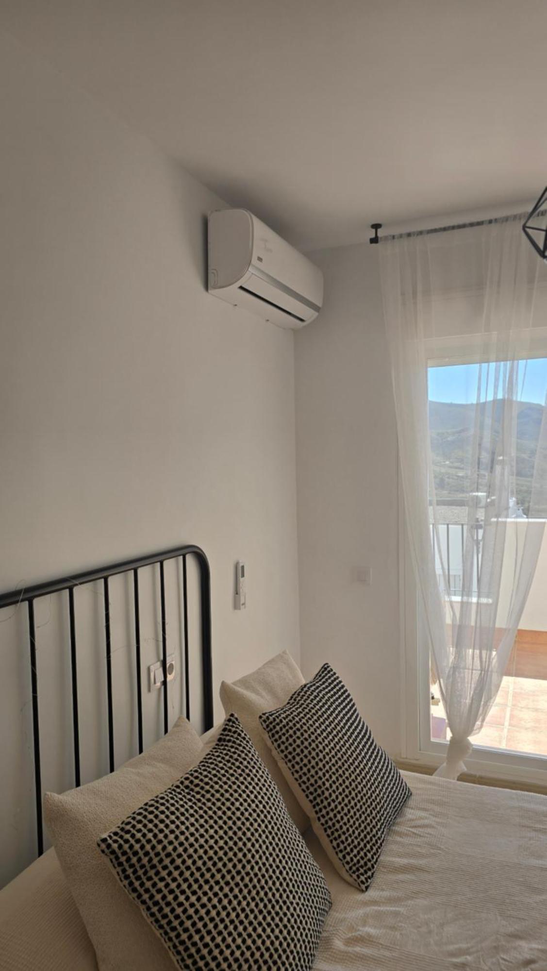 Casa Serena Alojamiento Rural Enix Kültér fotó